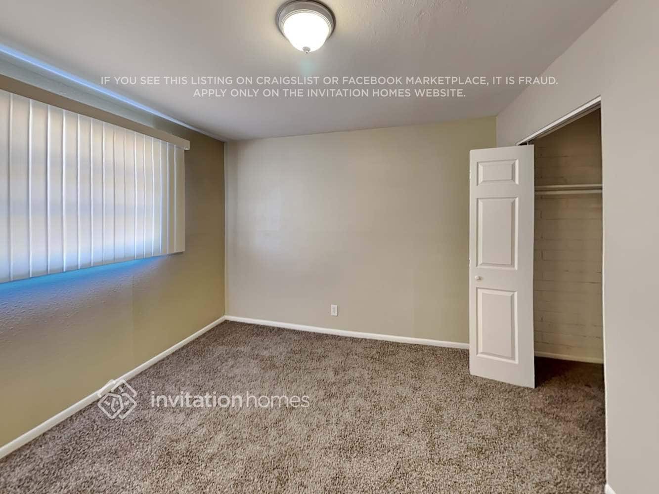 Building Photo - 5012 W McLellan Rd