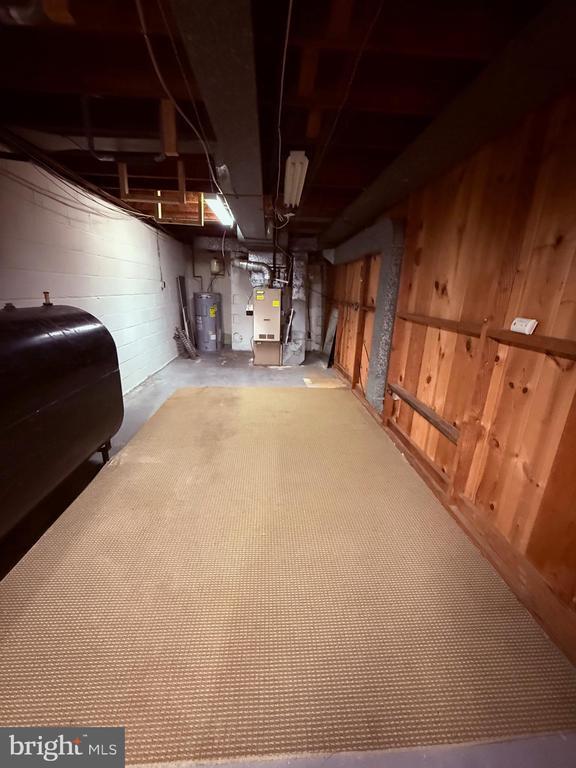 Building Photo - 536 Hampton Ln