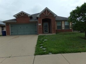 Building Photo - 4201 Jasper Ln