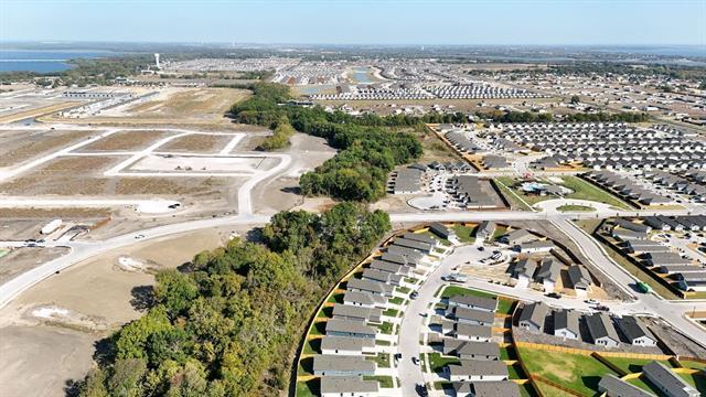 Building Photo - 6734 Highlands St