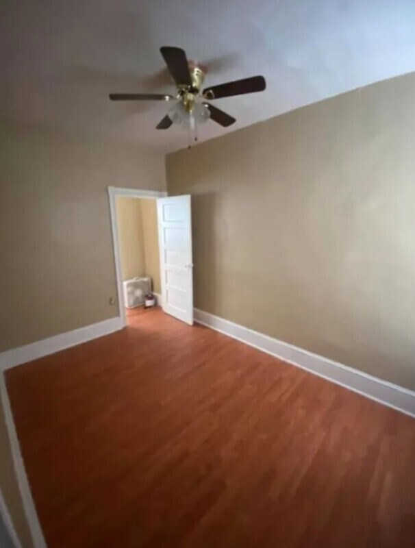 Building Photo - 152 N Robinson St