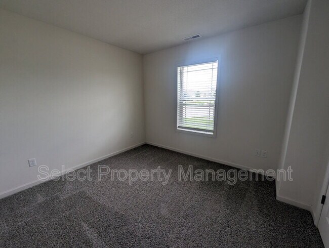 Building Photo - 2118 Blue Spring Run