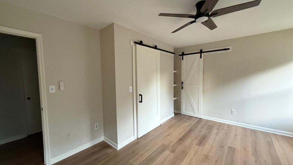 Building Photo - 3216 Overton Manor Dr