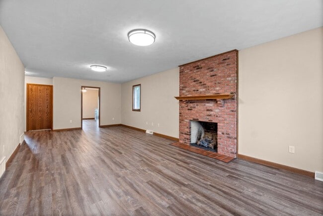 Building Photo - 1506/1508 Jessica St