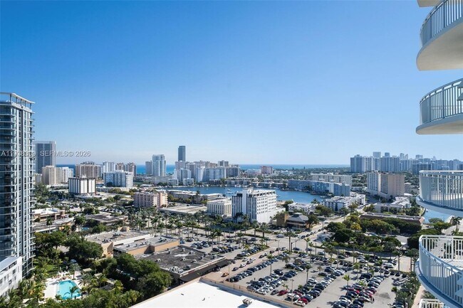 Building Photo - 1755 E Hallandale Beach Blvd