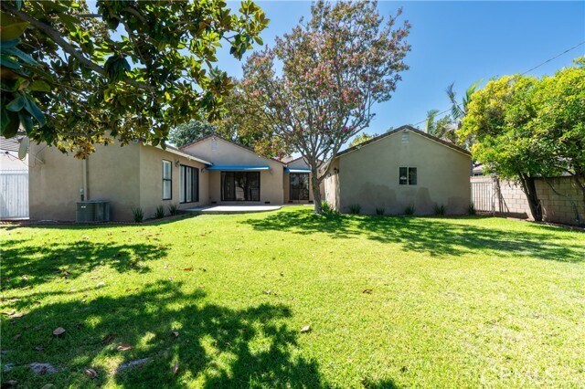 Building Photo - 314 S Old Ranch Rd