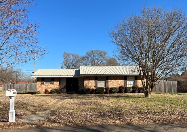Primary Photo - 4310 Idalou Dr