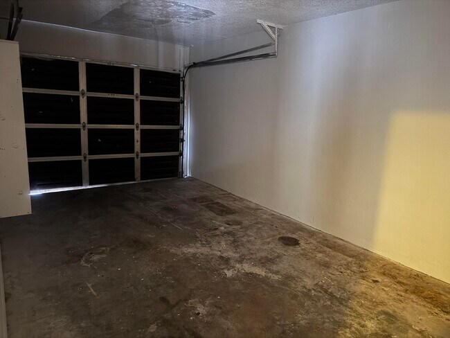 Building Photo - 1131 Goldenrod Rd