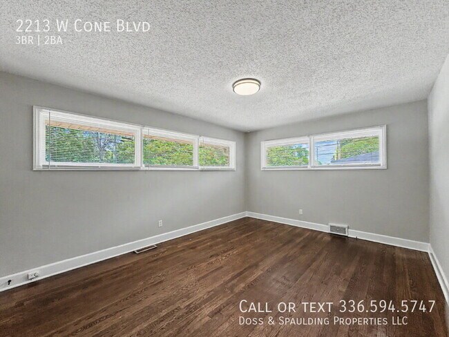 Building Photo - 2213 W Cone Blvd