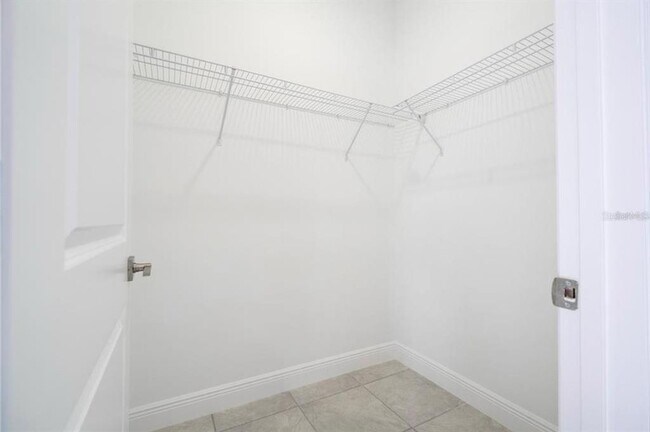 Building Photo - 2901 W Redgate Dr