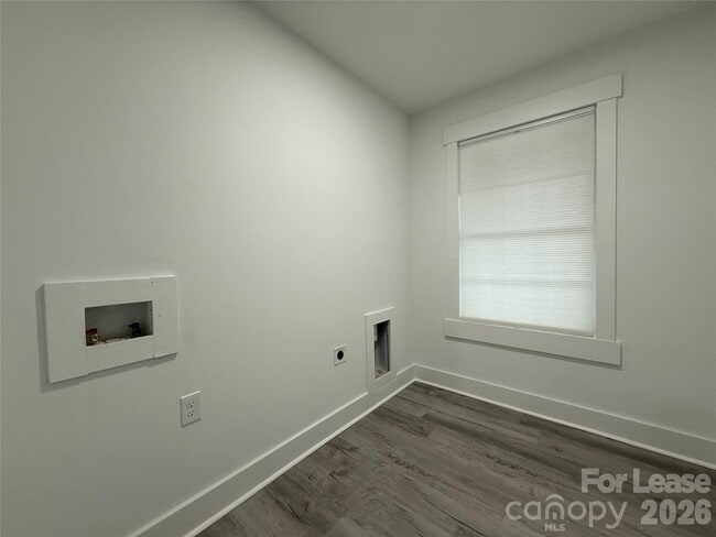 Building Photo - 20 Ridgecrest Ave