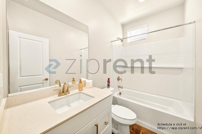 Building Photo - 9515 Hannah Wy