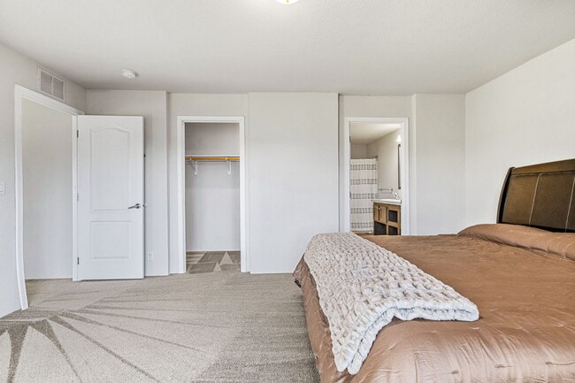 Building Photo - 7988 Marion Rd SE