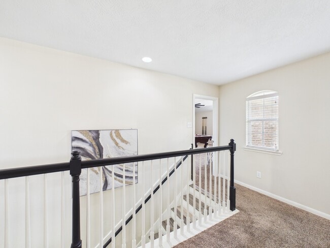 Building Photo - 9426 Russeff Field Ln