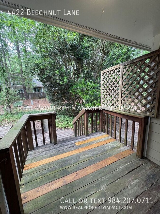 Building Photo - 4422 Beechnut Ln
