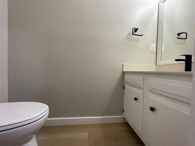 Building Photo - 8811 Cainwood Ln