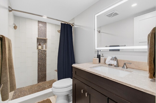 Building Photo - 322 N Federal Hwy