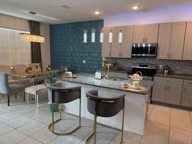 Building Photo - 570 Feltrim Manor Rd