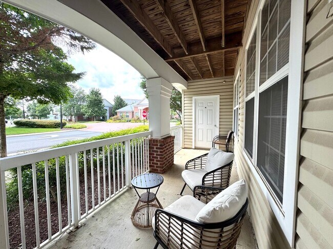 Building Photo - 42435 Hollyhock Terrace