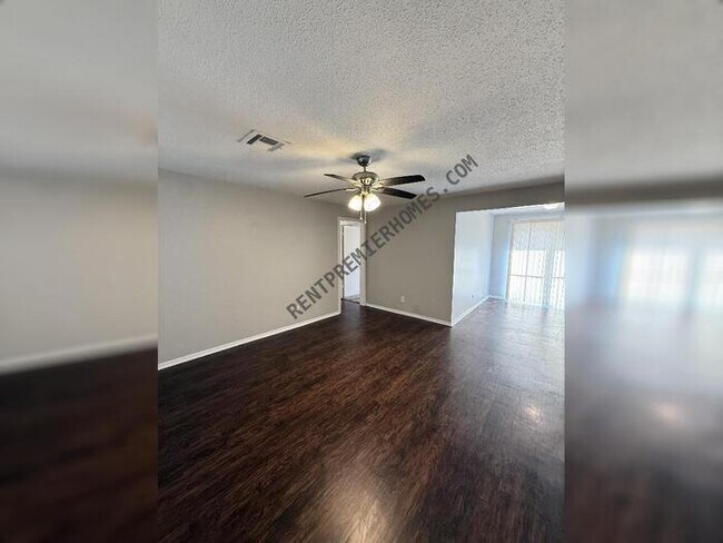 Building Photo - 3938 SE 14th Pl