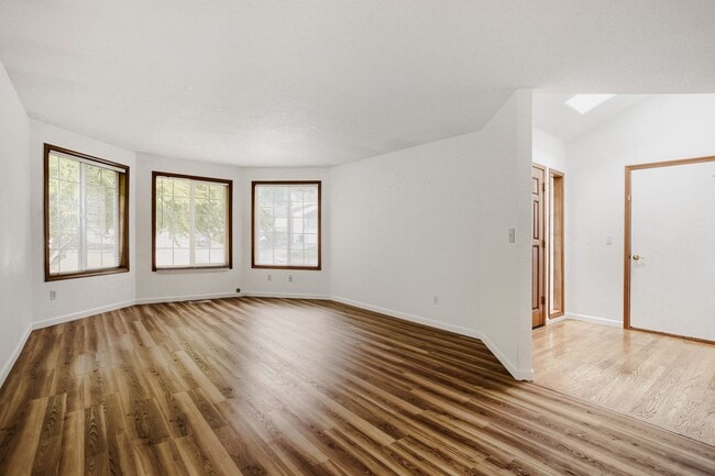 Building Photo - 13189 SW 154th Ave