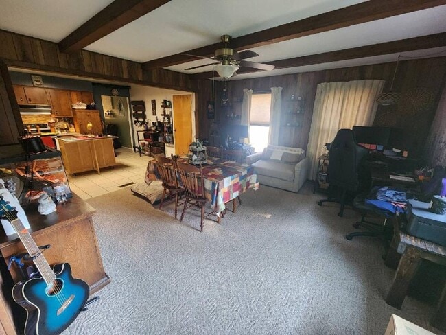Building Photo - Coming Soon - Nice 2 bedroom 1 1/2 bathroo...