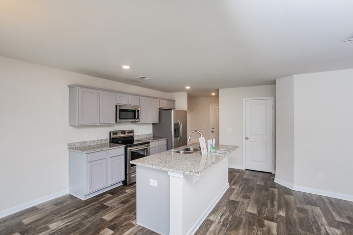 Building Photo - 79 Blue Fescue Way