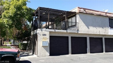 Building Photo - 260 Shadybrook Ln