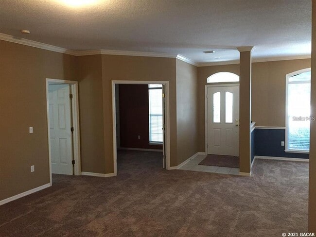 Building Photo - 7129 SW 84th Way