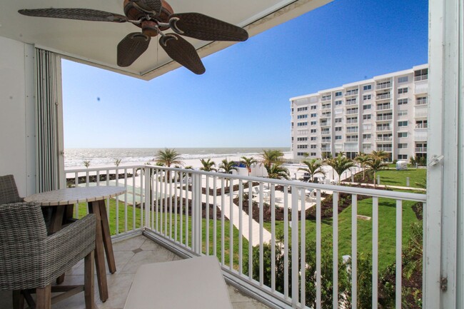 Building Photo - ** 2/2 ON THE BEACH CONDO WITH SPECTACULAR...