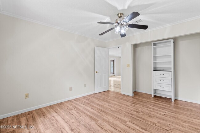 Building Photo - 764 Hazelwood Ct