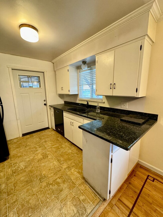 Primary Photo - 3 Bedroom Home in West Valley! $200 off se...