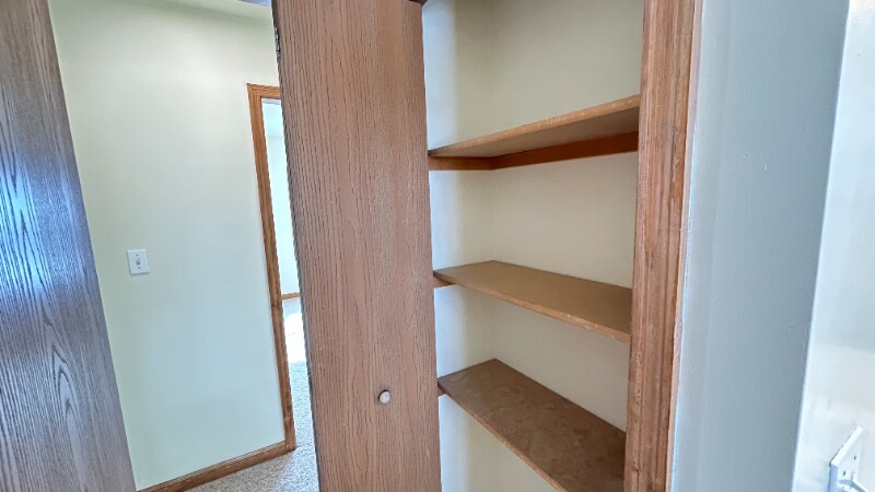 Building Photo - 1052 Community Rd