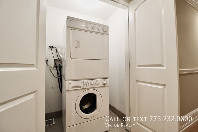 Building Photo - 5528 S Indiana Ave