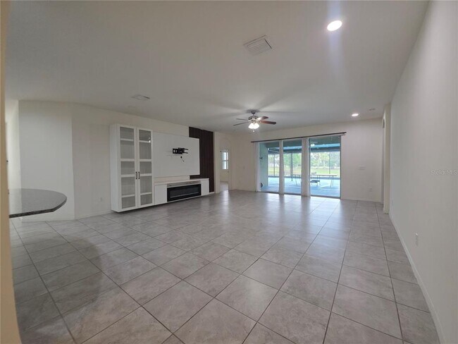 Building Photo - 17545 Buckingham Garden Dr