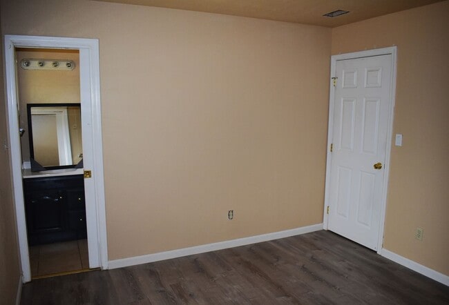 Building Photo - Resident Benefit Package Property