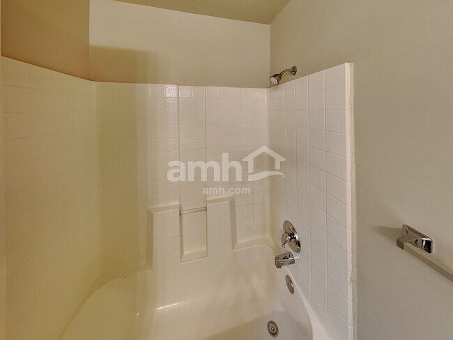 Building Photo - 2882 W 2075 S