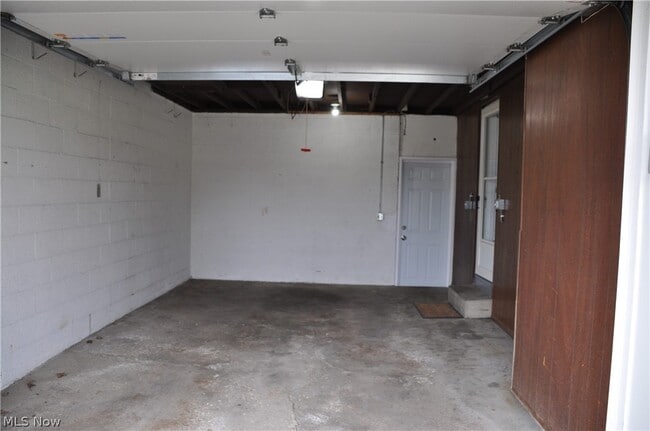 Building Photo - 539 Royer Ave NW