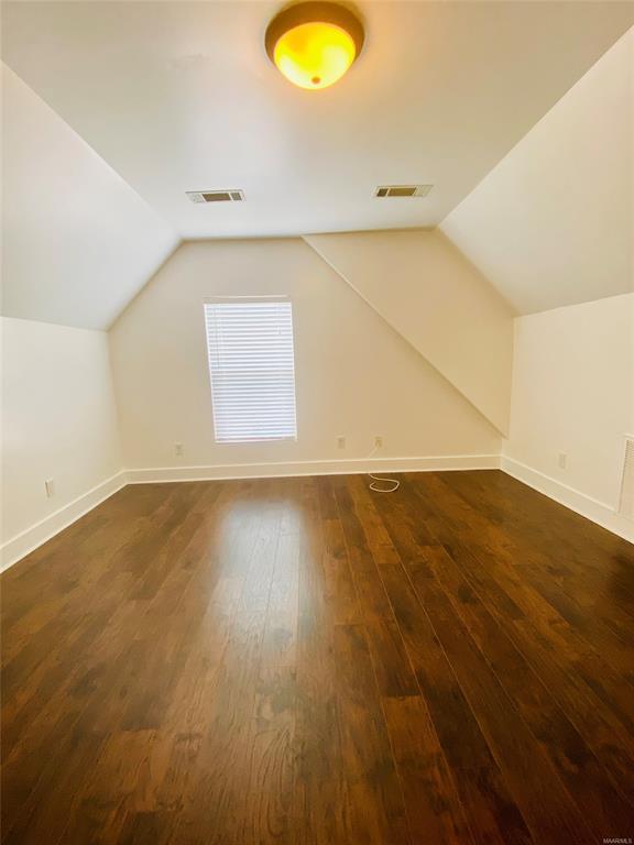 Building Photo - 6511 Ridgeview Ln