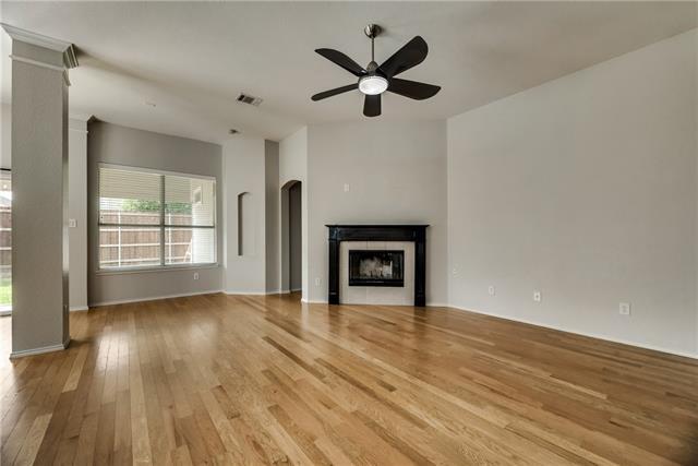 Building Photo - 5024 Escambia Terrace