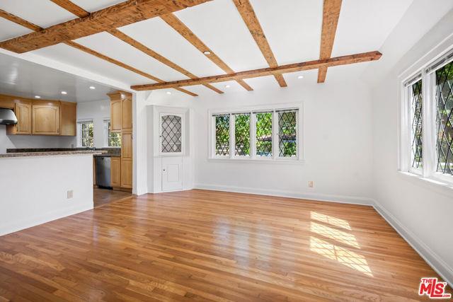 Building Photo - 4339 Mariota Ave