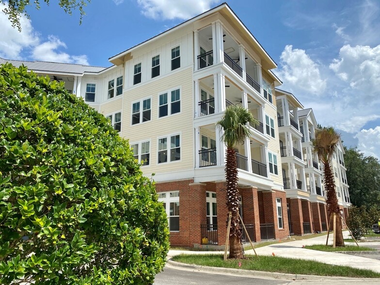Flats at Tioga Town Center 13085 SW 1st Ln Newberry FL 32669