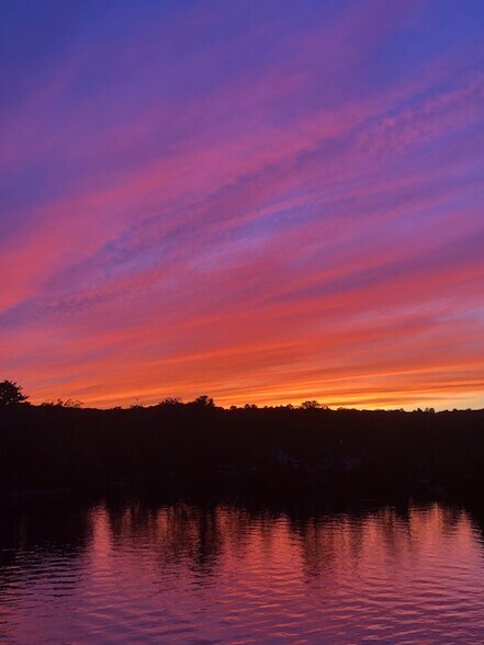 Building Photo - 190 S Quinsigamond Ave
