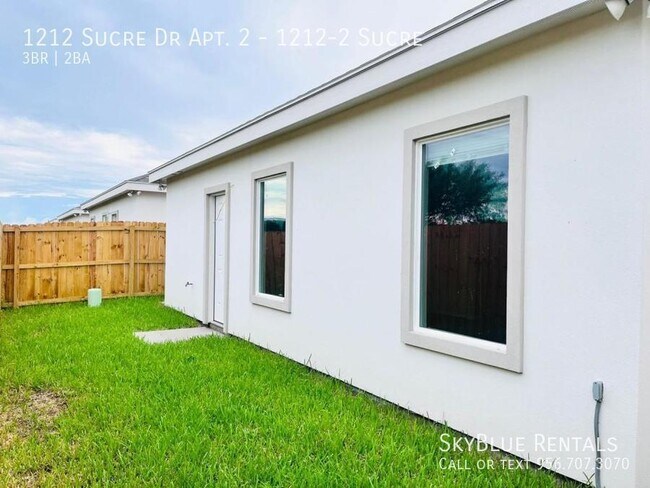 Building Photo - 1212 W Sucre Dr