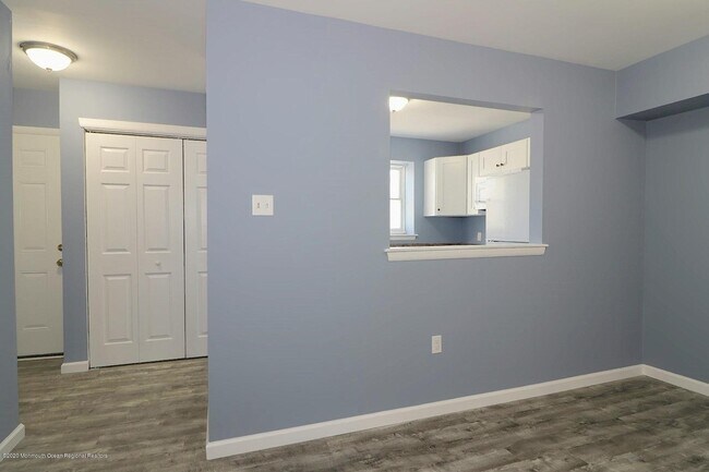 Building Photo - 207 E Winged Foot Ct