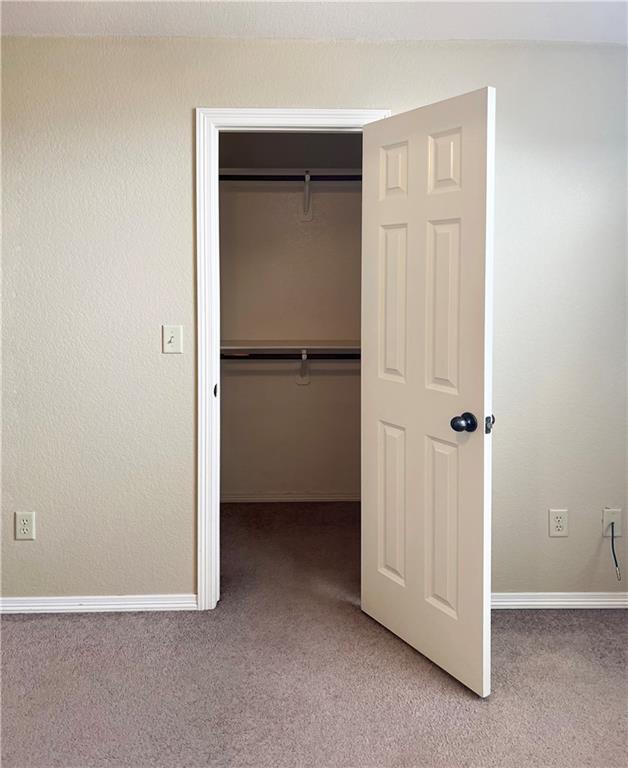 Building Photo - 2827 N Cassius Ln