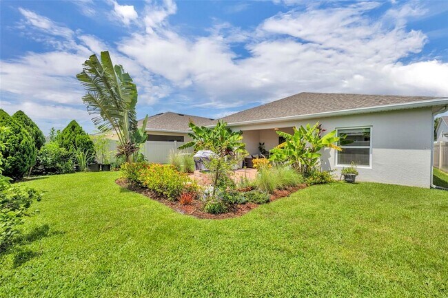 Building Photo - 1055 Chase Austin Way
