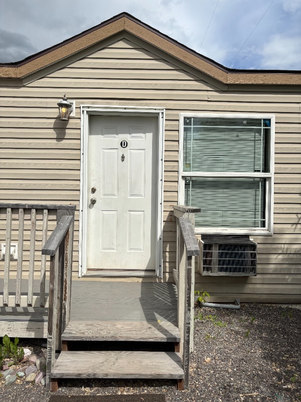 Building Photo - 321 Cozy Ct