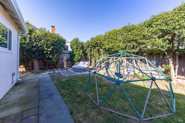 Building Photo - 1100 Merrill Ct