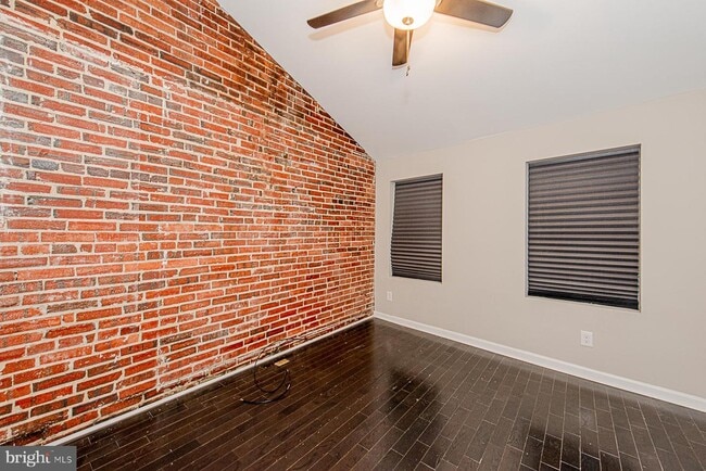 Building Photo - 1036 Patapsco St